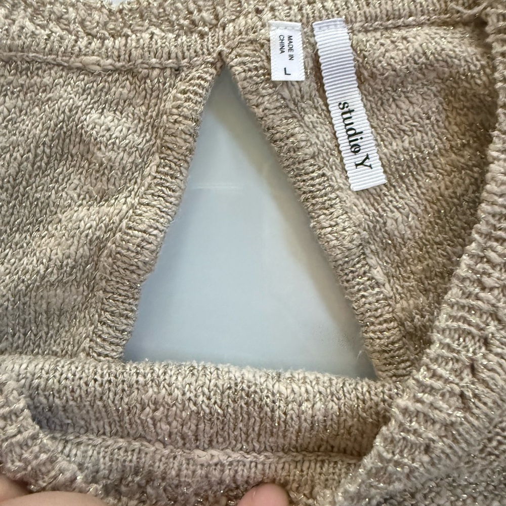 Studio Y gold Knit Women's Sweater - Picture 6 of 11